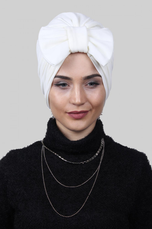 Dolgulu Fiyonklu Bone Ekru Dolgulu Fiyonklu Bone Ekru