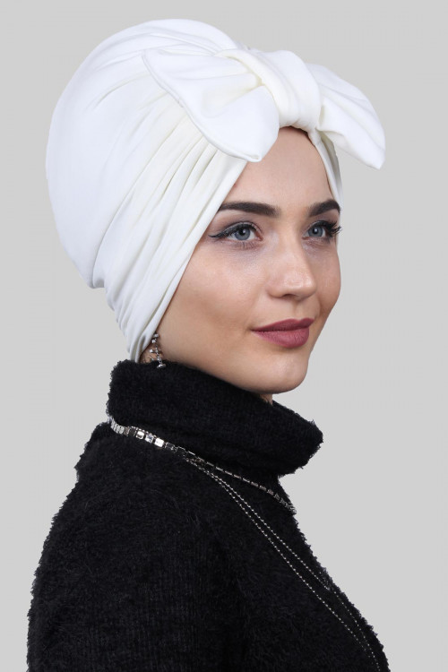 Dolgulu Fiyonklu Bone Ekru Dolgulu Fiyonklu Bone Ekru