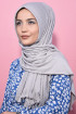 Pliseli Hijab Şal Gümüş Gri Pliseli Hijab Şal Gümüş Gri