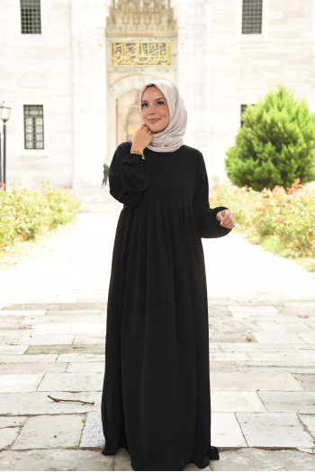 Tesettür Elbise / Ferace Pileli Kloş Model Siyah